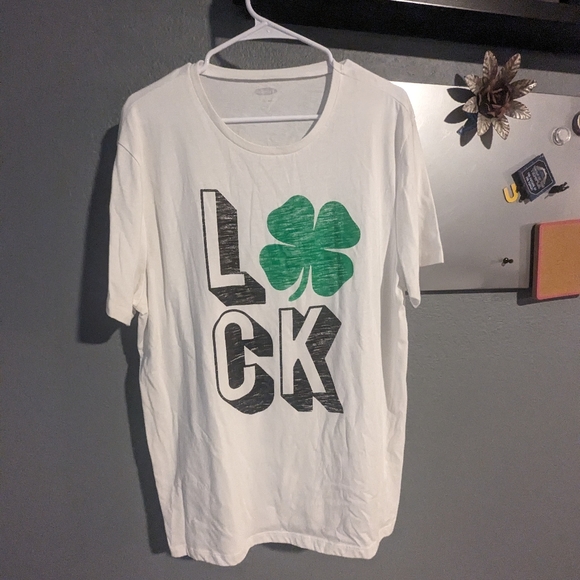 Old Navy Other - Old Navy Men L🍀ck Tee Shirt